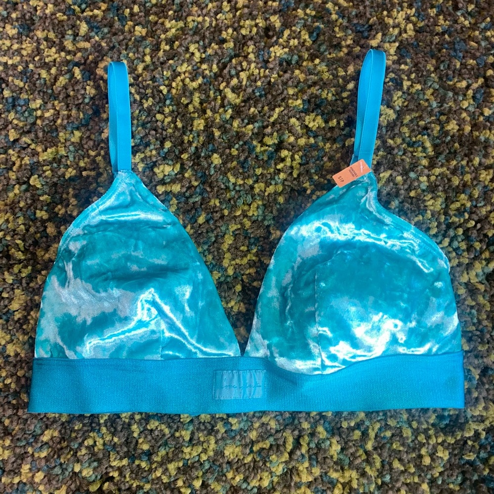 NWT: Victoria’s Secret PINK Velvet Teal Triangle Bralette Bra Size Small